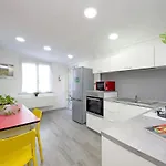 House Sabrina Aurelio *